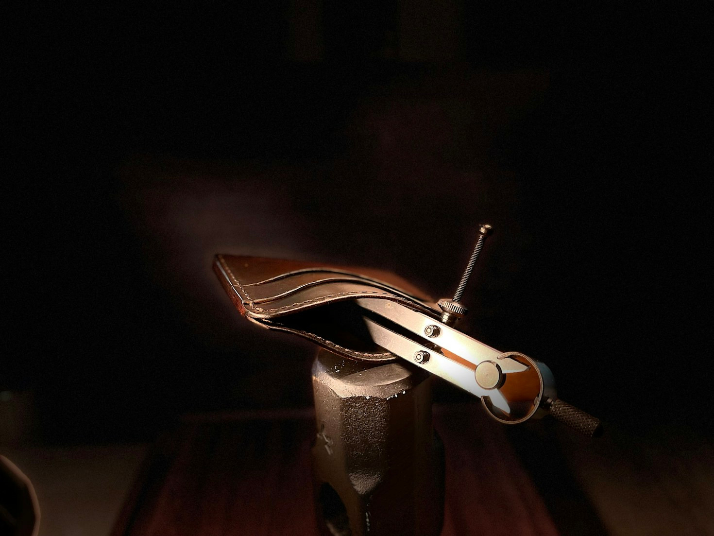 Top Trends In Modern Artisan Accessory Design